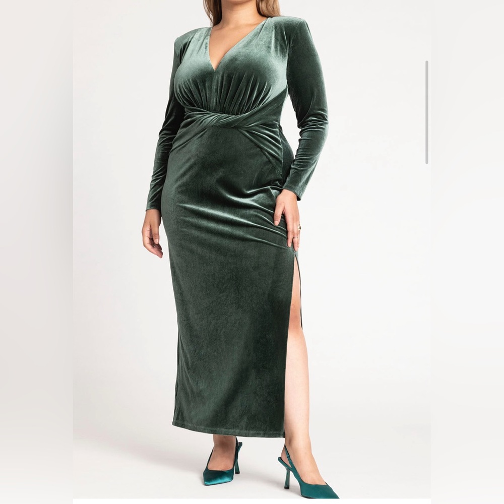 Eloquii Velvet Tie Waist Gown - Mountain View green